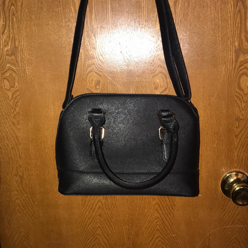 Black purse